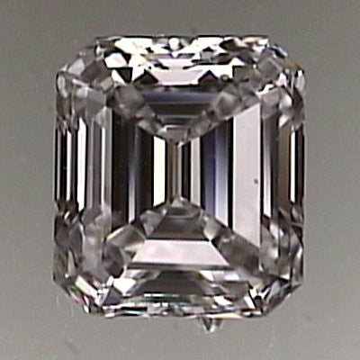 Emerald cut diamond