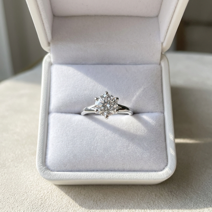 'Alana' Diamond Engagement Ring - Round 0.80ct G VS1