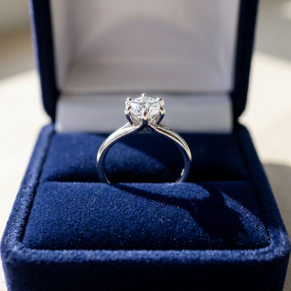 'Alana' Diamond Engagement Ring - 0.78ct - D VS1