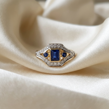Emerald cut Ceylon sapphire and diamond antique style ring - detail view