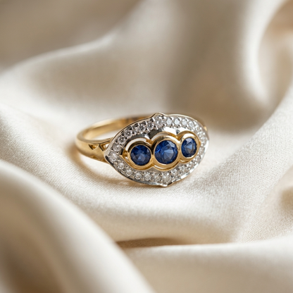 Antique style Ceylon sapphire and diamond ring - detail view
