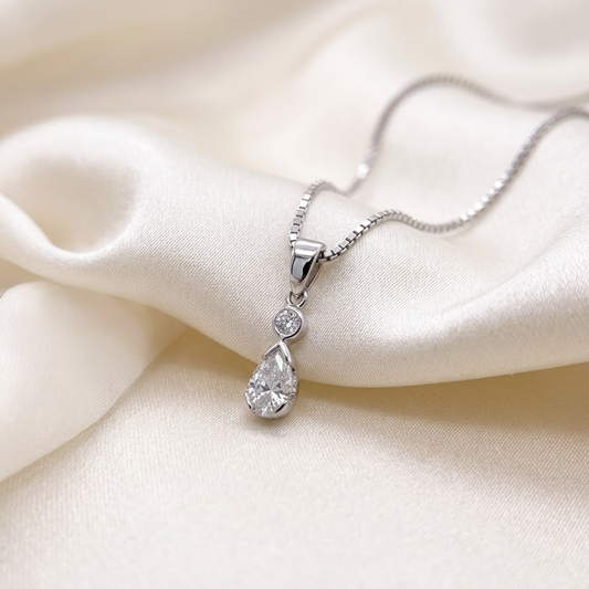 Pear shape diamond pendant 0.69ct D SI2 in 18ct white gold