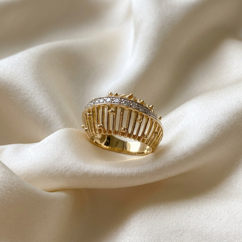 Gold and diamond basket dome ring - detail view