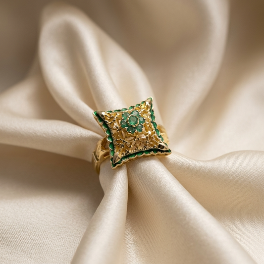 Yellow gold emerald filigree cushion ring - side view