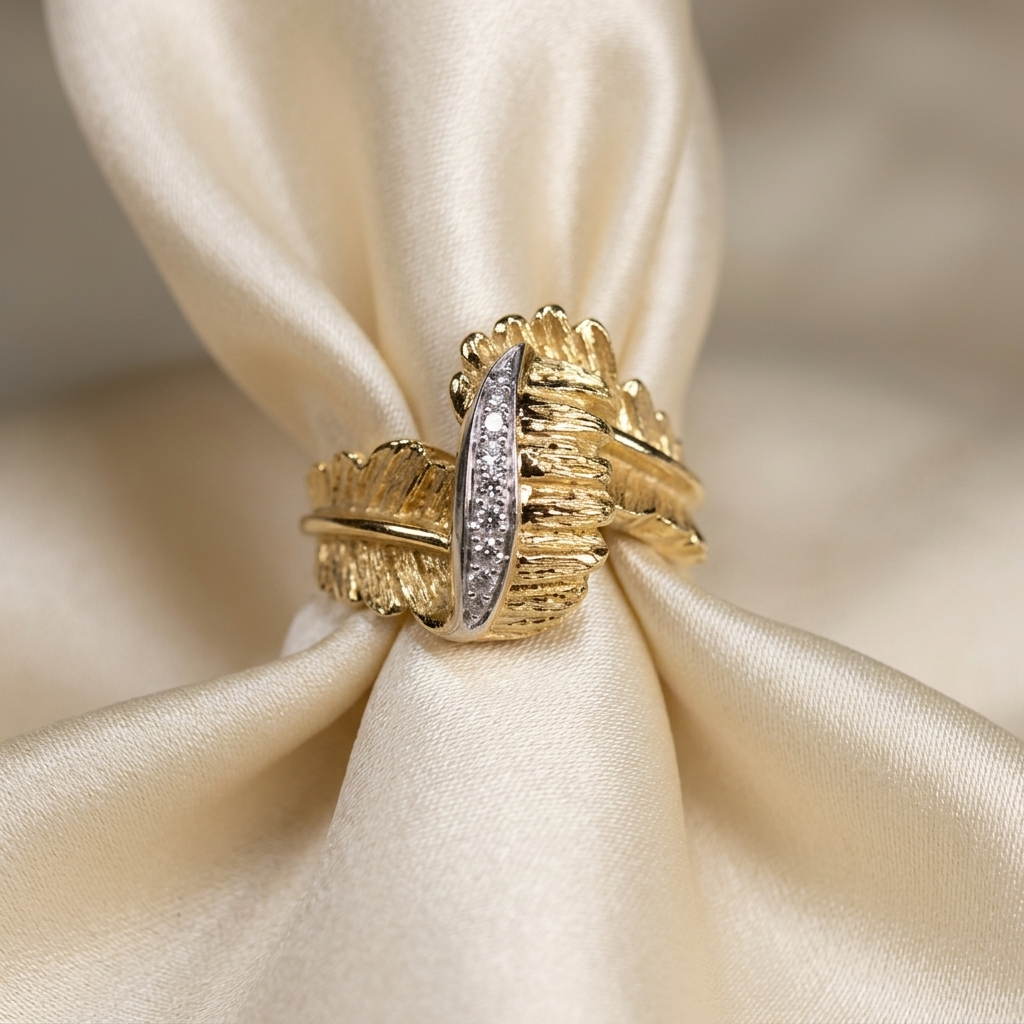 Diamond and gold acanthus leaf dress ring - detail view