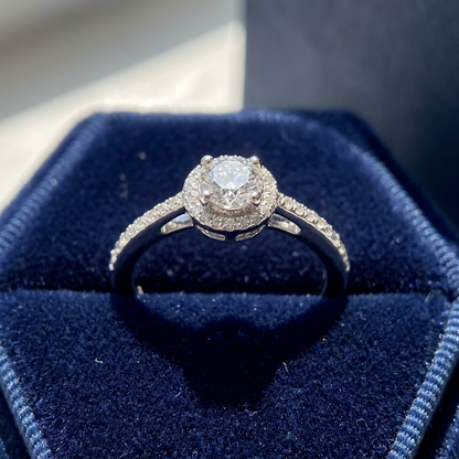 'Halo' Diamond Engagement Ring - 0.76cts