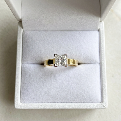 'Pamela' Diamond Engagement Ring - Princess 0.53ct E VS2