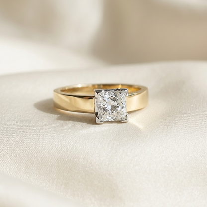 'Pamela' Diamond Engagement Ring - Princess 0.53ct E VS2