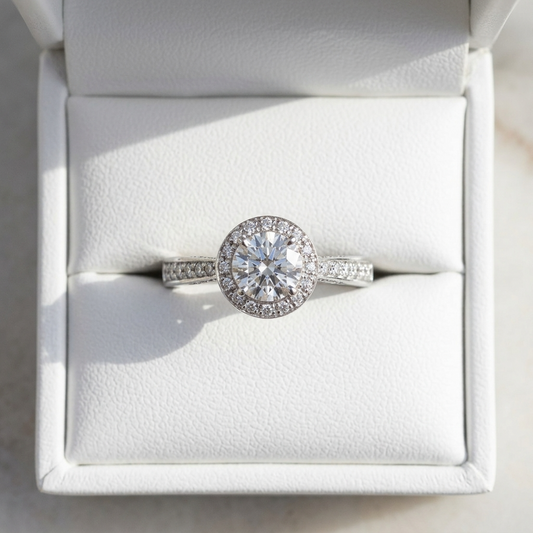 'Halo' Diamond Engagement Ring - 0.75cts