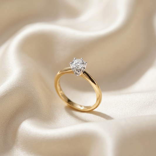 'Classic' Diamond Engagement Ring - Round 0.46ct - F VS1