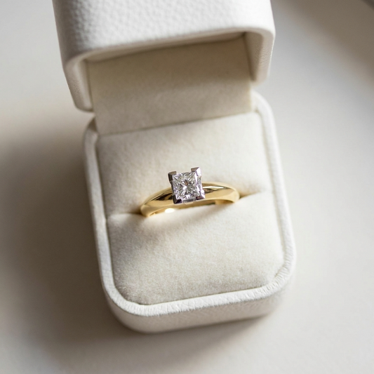 'Delia' Diamond Engagement Ring - Princess 0.50ct E VVS2