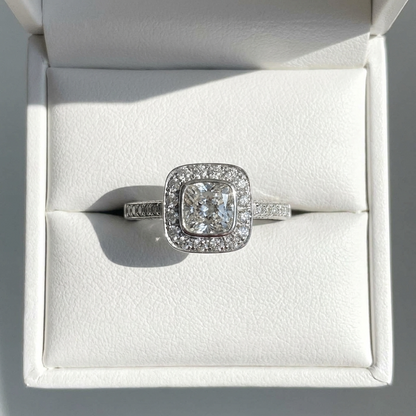 'Halo' Diamond Engagement Ring - 1.54cts