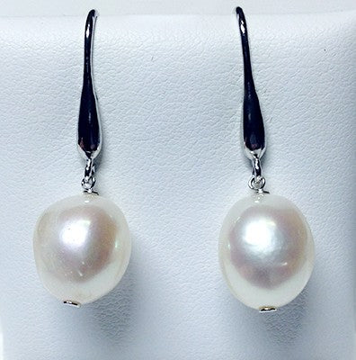 Sterling silver freshwater pearl drop earrings